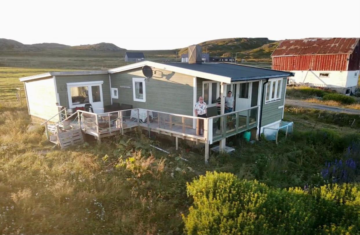 Cape East Homestay Ytre Kiberg Exterior photo