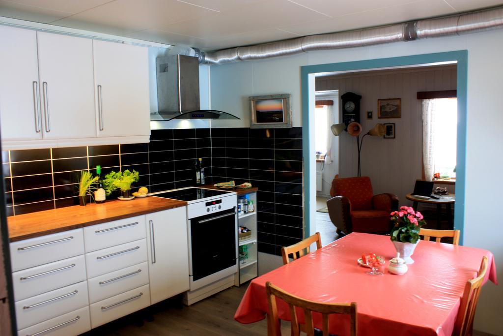 Cape East Homestay Ytre Kiberg Exterior photo